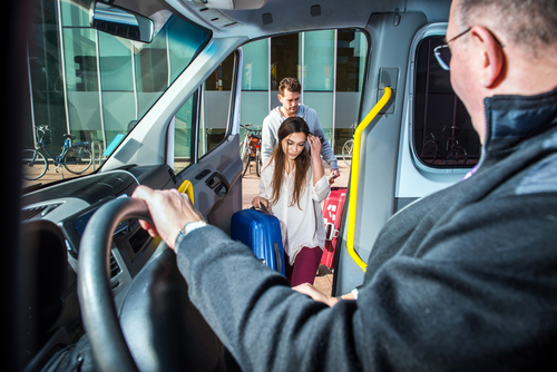 Navetta che collega Gallipoli con l’aeroporto di Brindisi