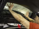 L'oscuramento dei vetri di un'automobile