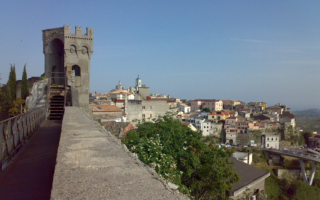 Scopri la splendida città di Catanzaro: un viaggio tra storia, cultura e bellezze naturali