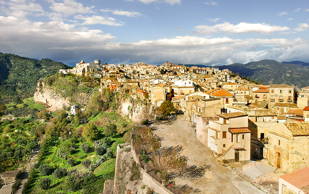 Scopri il fascino millenario nel Parco Archeologico di Caulonia