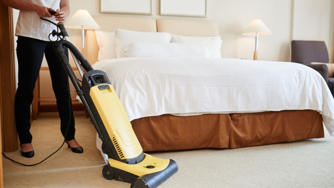 Come gestire le pulizie del tuo albergo in modo efficace
