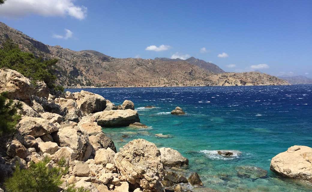 Karpathos: Tesoro Nascosto nel Mar Egeo