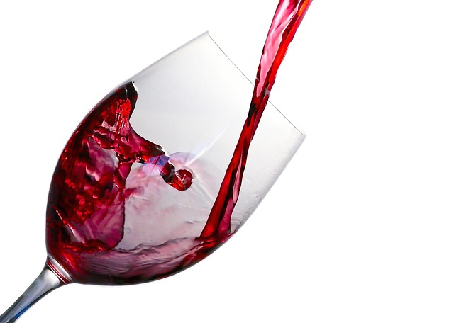 Come scegliere il Vino Online: i trucchi degli esperti Come scegliere il Vino Online: i trucchi degli esperti