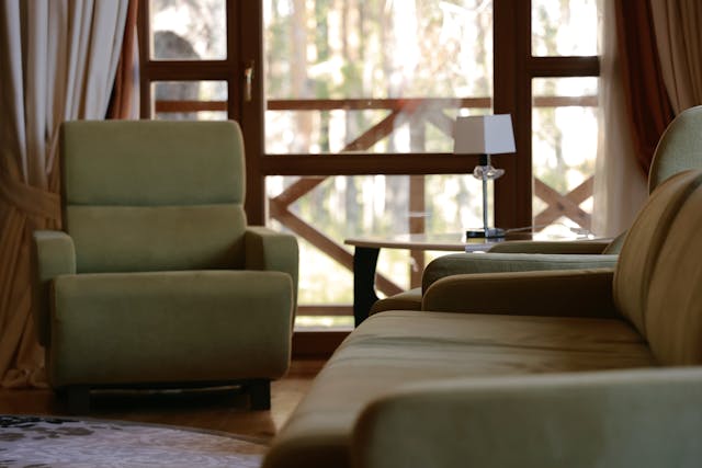 Differenze tra poltrona tradizionale e poltrona relax nella vita di tutti i giorni